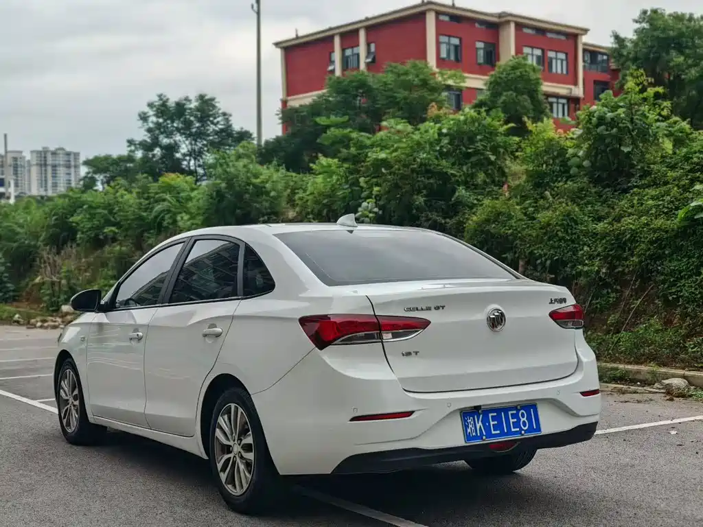 Buick Excelle 2018