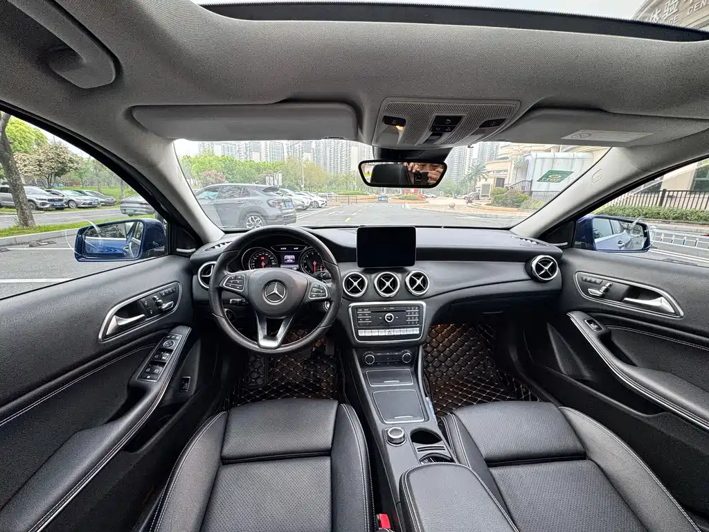 Mercedes-Benz GLA 2018 — фото 7