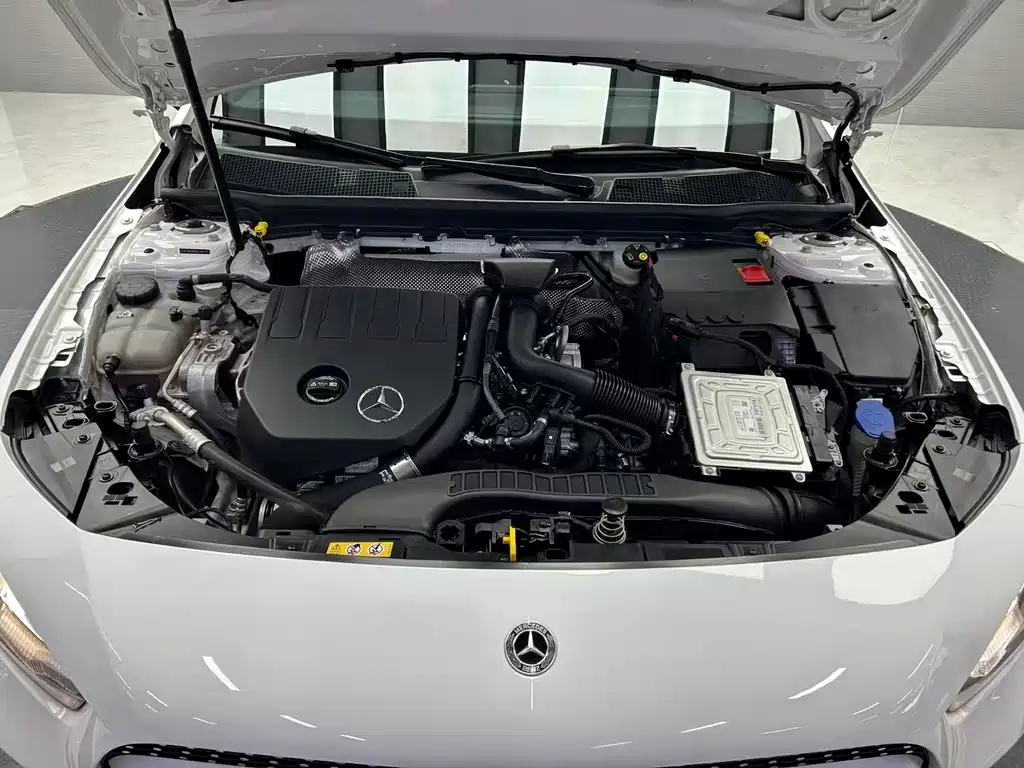 Mercedes-Benz A-Class 2022 — фото 22
