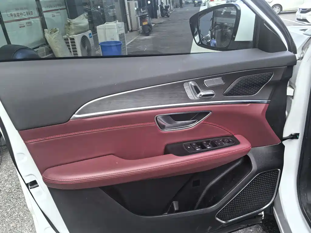 Jetour X70 PLUS 2023