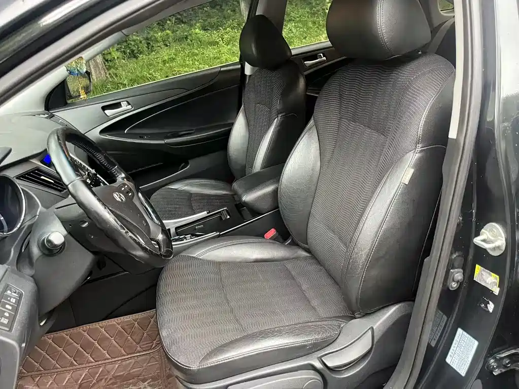 Hyundai Sonata 2013 — фото 13