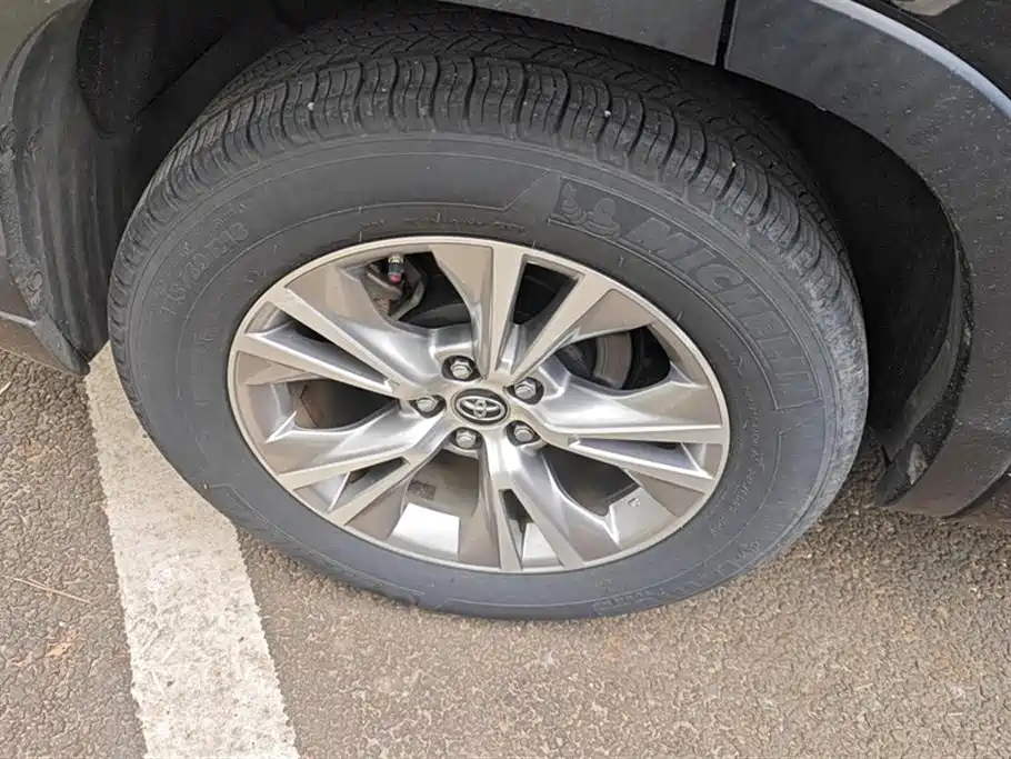 Toyota Highlander 2019