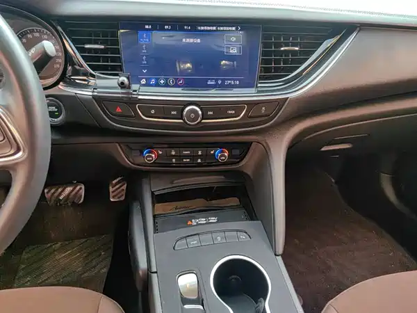 Buick Regal 2023