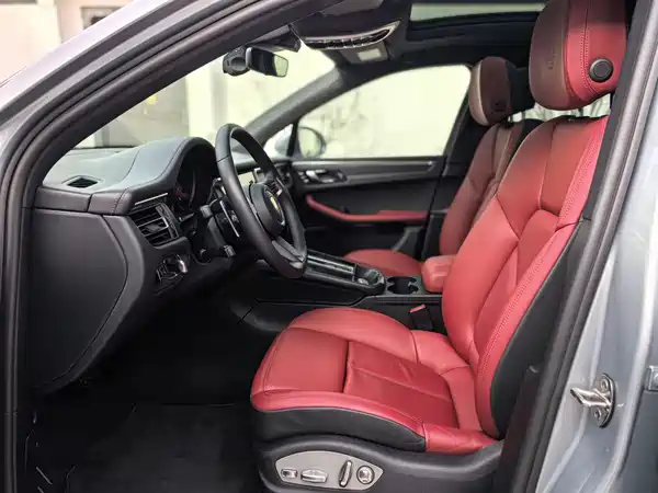 Porsche Macan 2022
