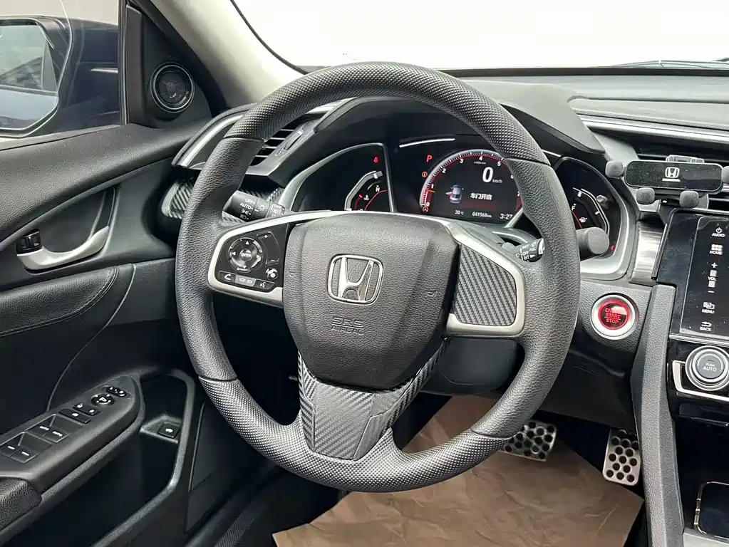 Honda Civic 2021 — фото 21