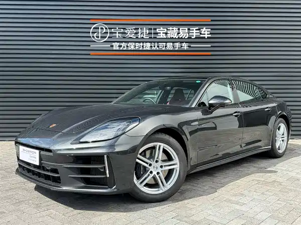 Porsche Panamera 2025