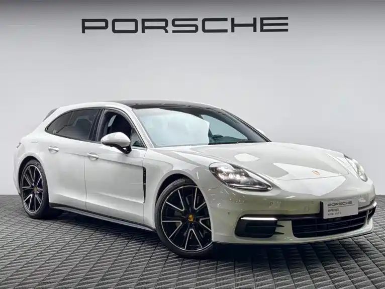 Porsche Panamera 2018 — фото 3