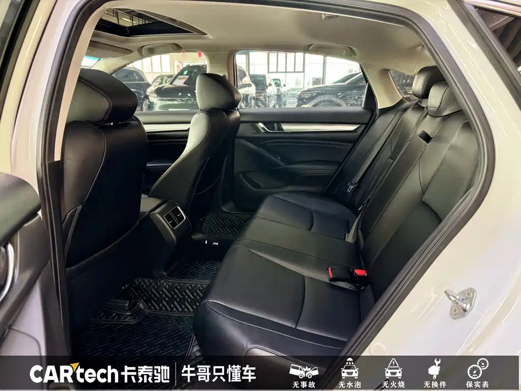 Honda Accord 2021 — фото 16