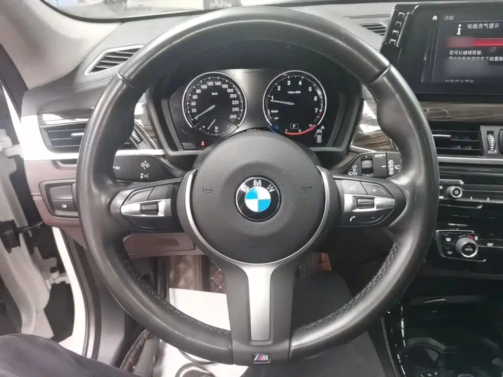 BMW X1 2020 — фото 11