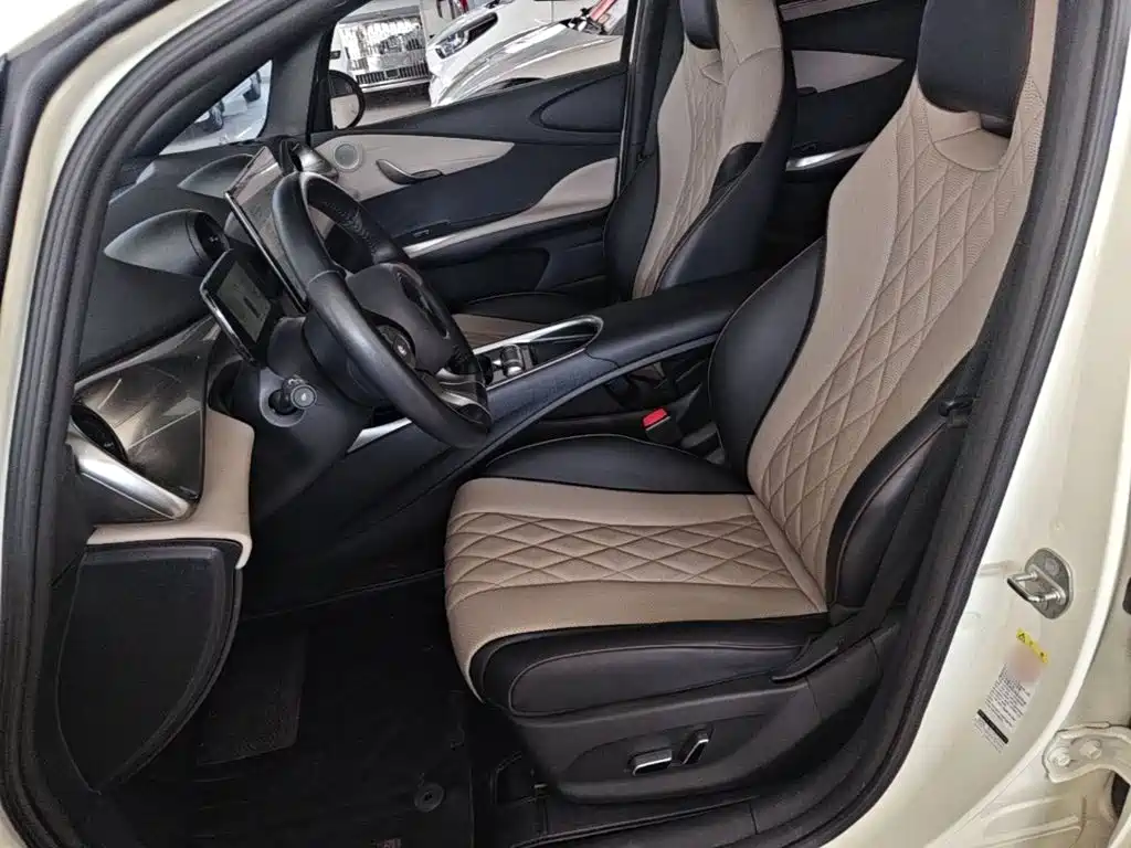 BYD Dolphin 2023 — фото 15