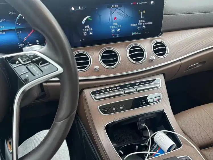 Mercedes-Benz E-Class 2021 — фото 10