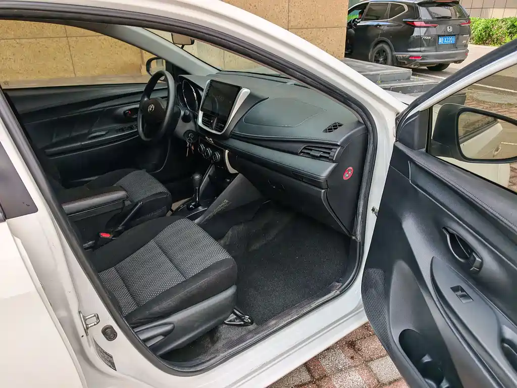 Toyota Vios 2019 — фото 12