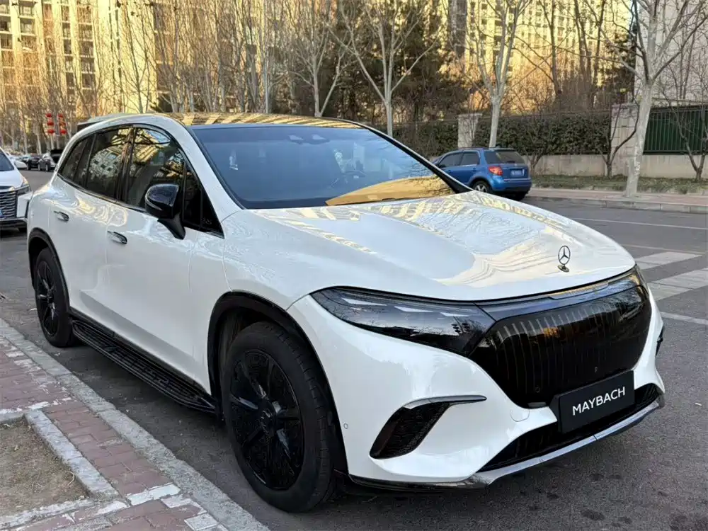 Mercedes-Benz EQS SUV 2026 — фото 2