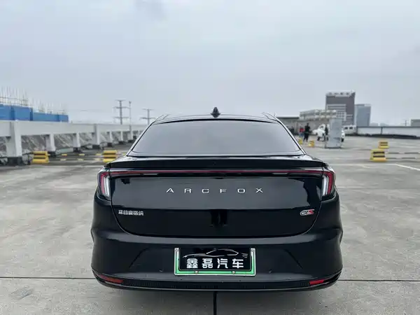 Arcfox Alpha S 2022