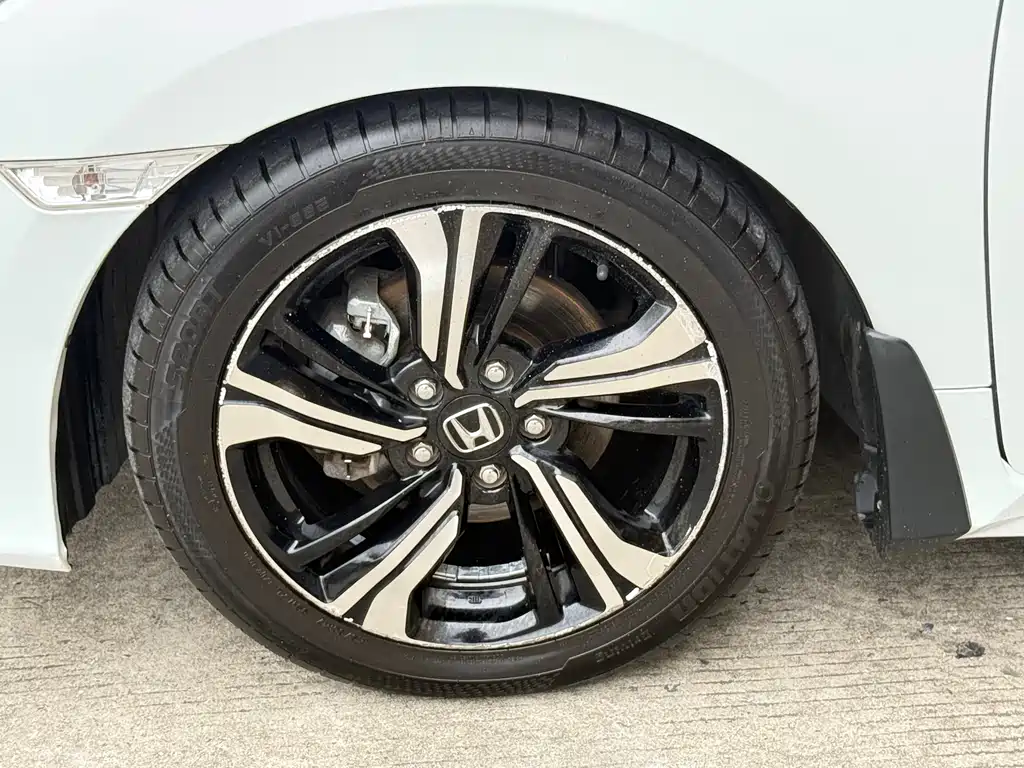 Honda Civic 2017 — фото 14