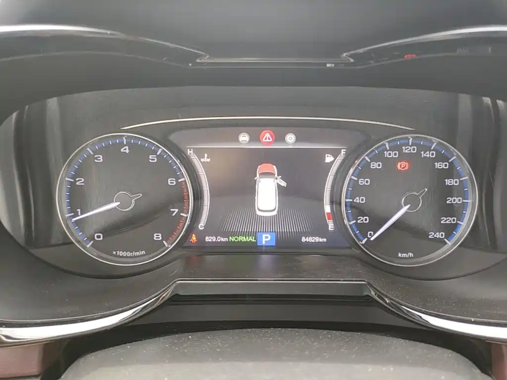 GAC Motor Trumpchi GS8 2018 — фото 12