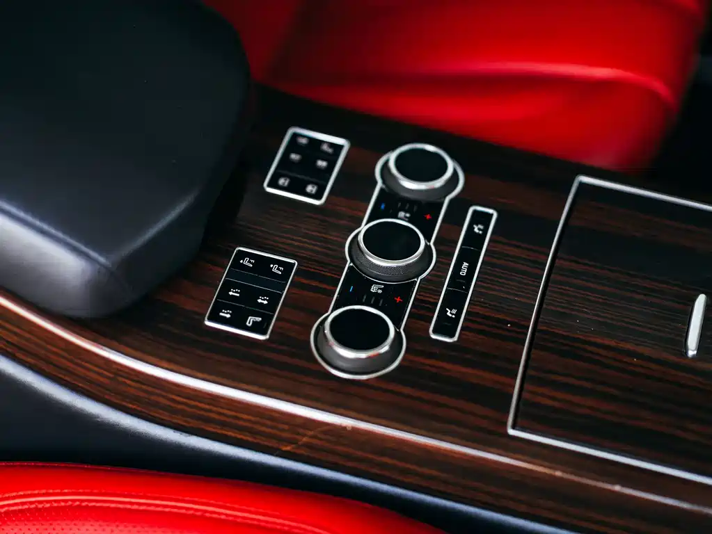 Land Rover Range Rover 2015 — фото 26