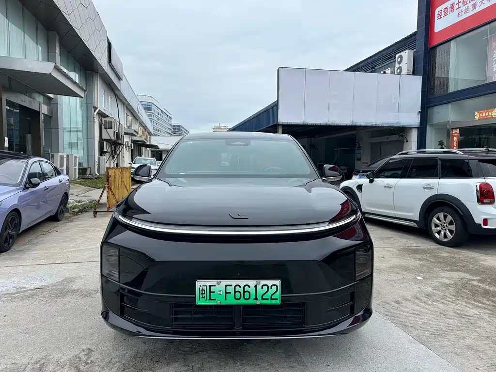 Li Auto Li L6 2024