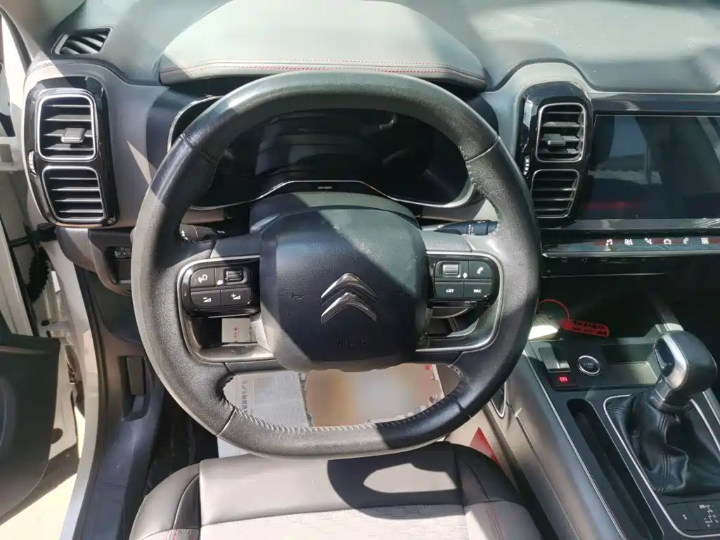 Citroen C5 AIRCROSS 2017 — фото 11