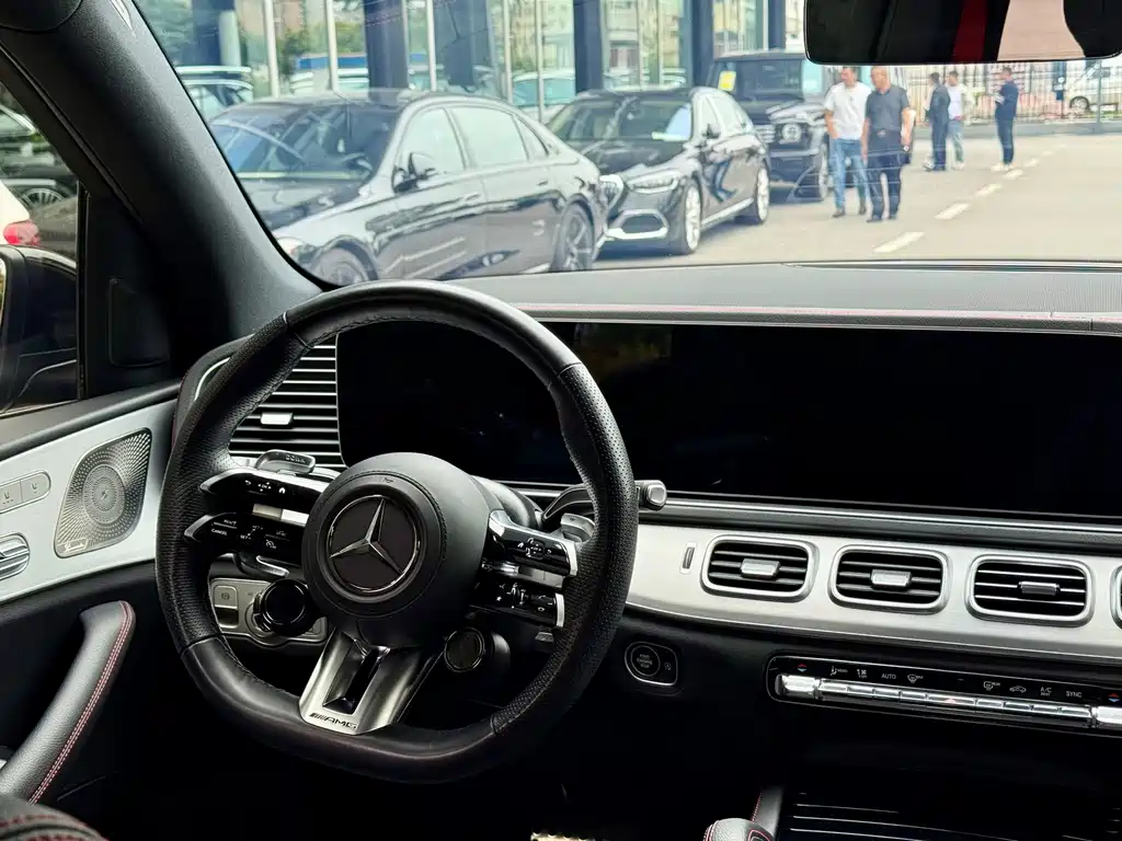 Mercedes-Benz GLE AMG 2025 — фото 22