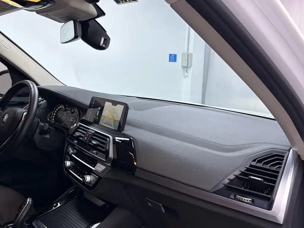BMW X3 2018 — фото 14