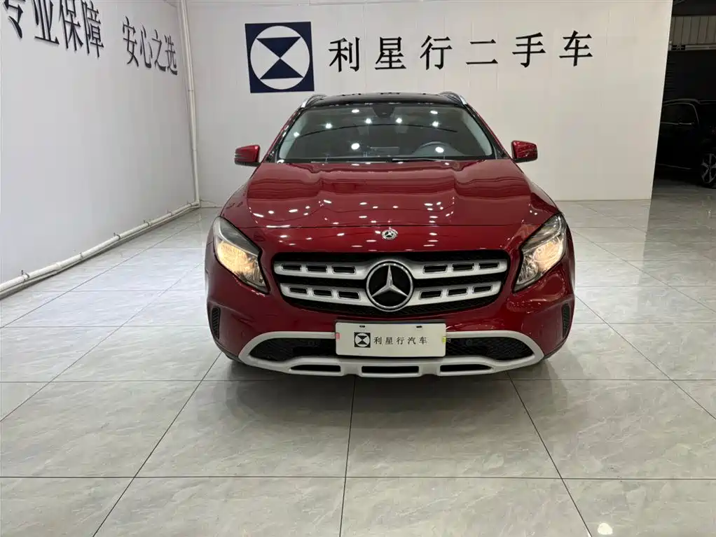 Mercedes-Benz GLA 2017 — фото 16