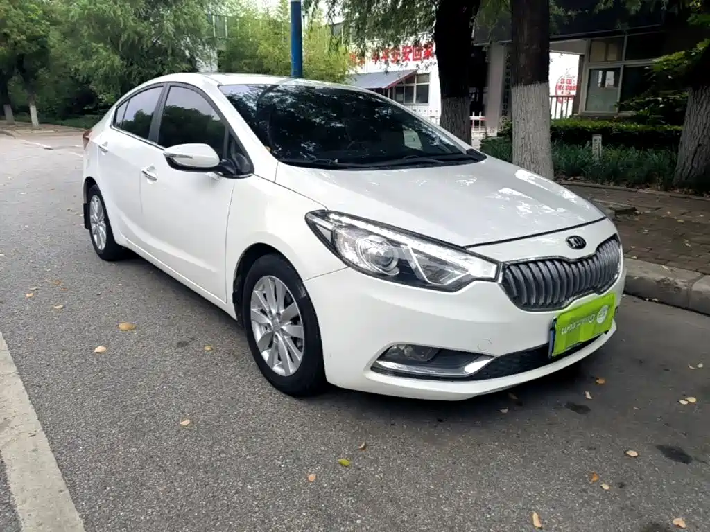 Kia K3 2016