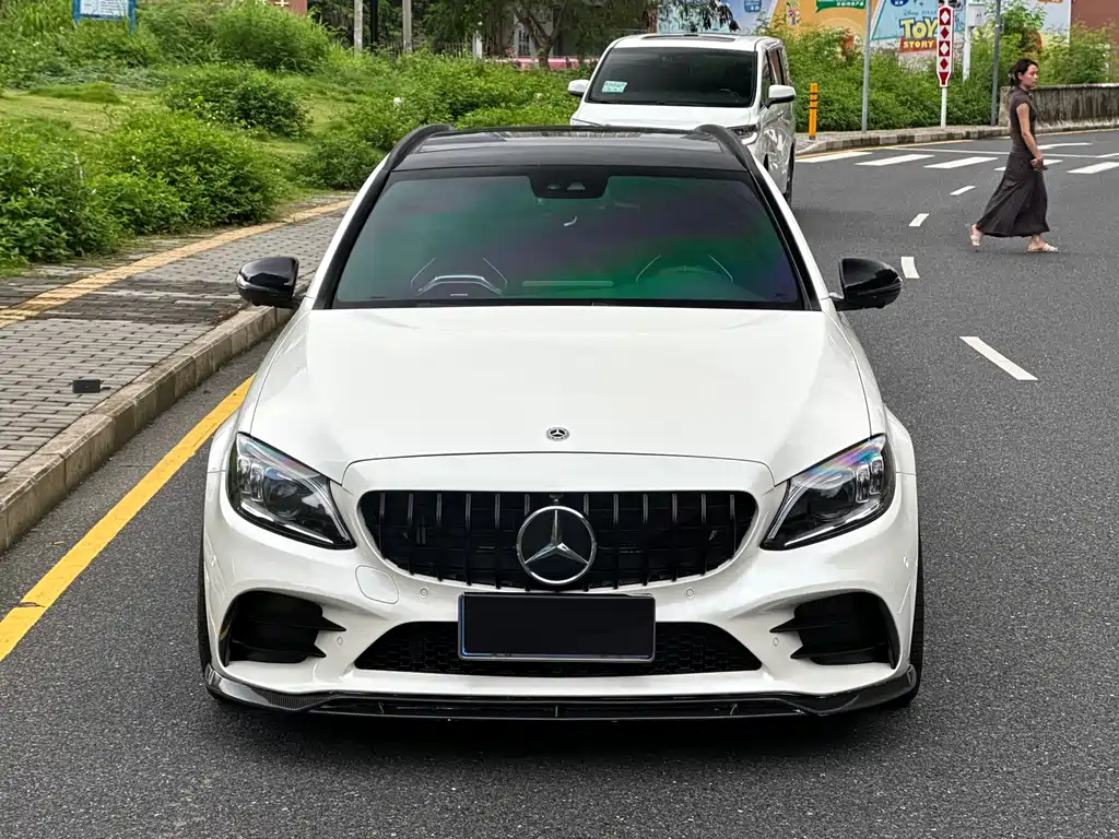 Mercedes-Benz C-Class AMG 2020 — фото 4