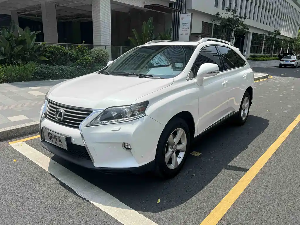 Lexus RX Classic 2014 — фото 1