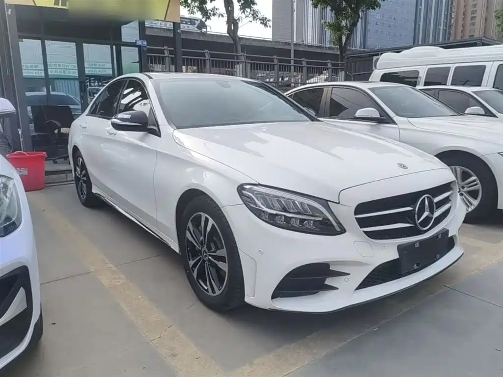 Mercedes-Benz C-Class 2019 — фото 4