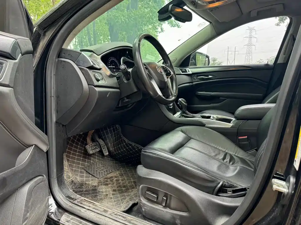 Cadillac SRX 2015 — фото 6