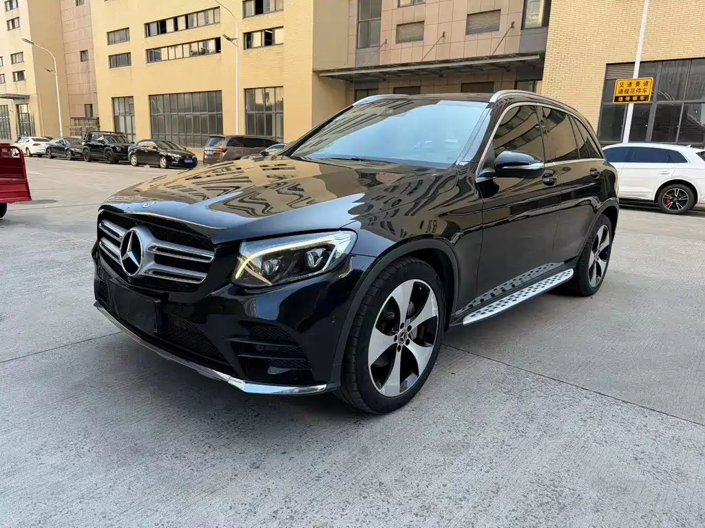Mercedes-Benz GLC 2018 — фото 1