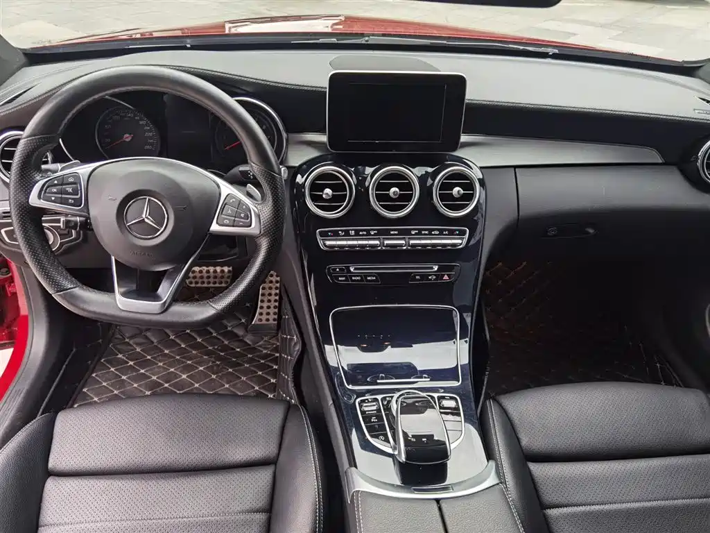 Mercedes-Benz C-Class 2017 — фото 11