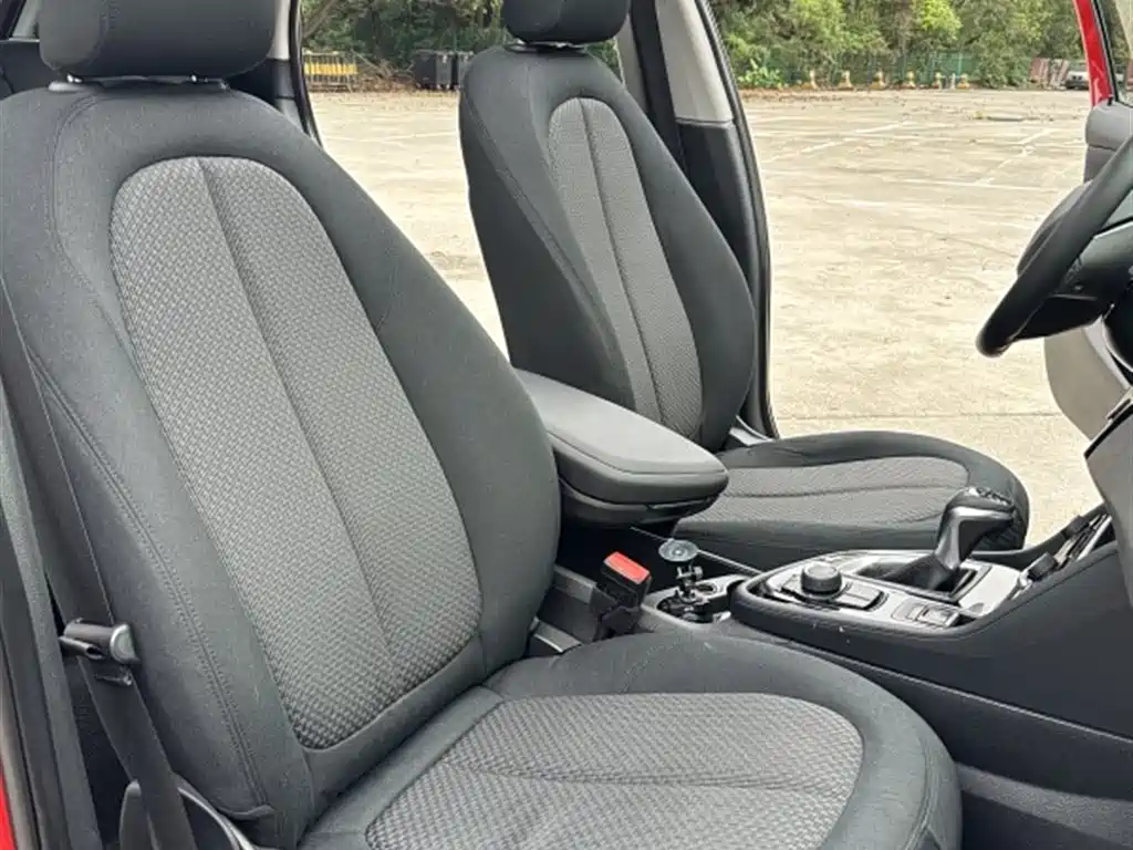 BMW 2 Series Active Tourer 2016 — фото 10