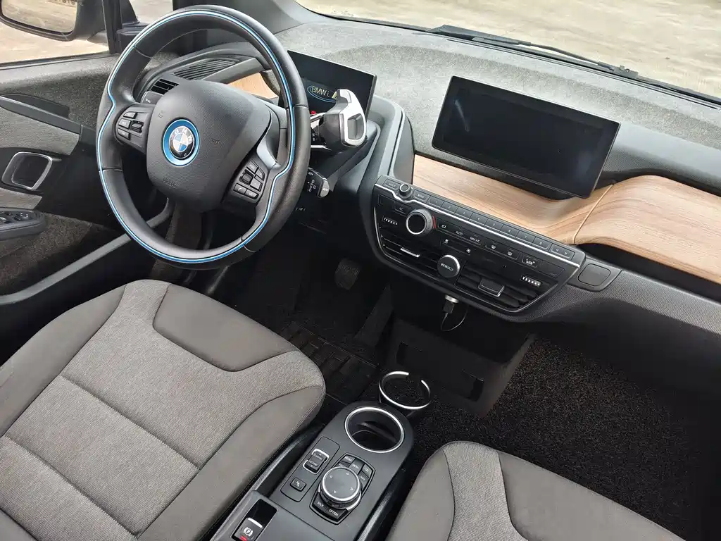 BMW i3 2017 — фото 13