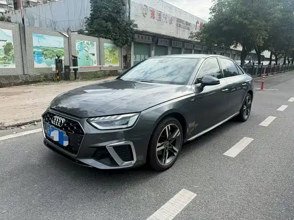 Audi A4L 2020