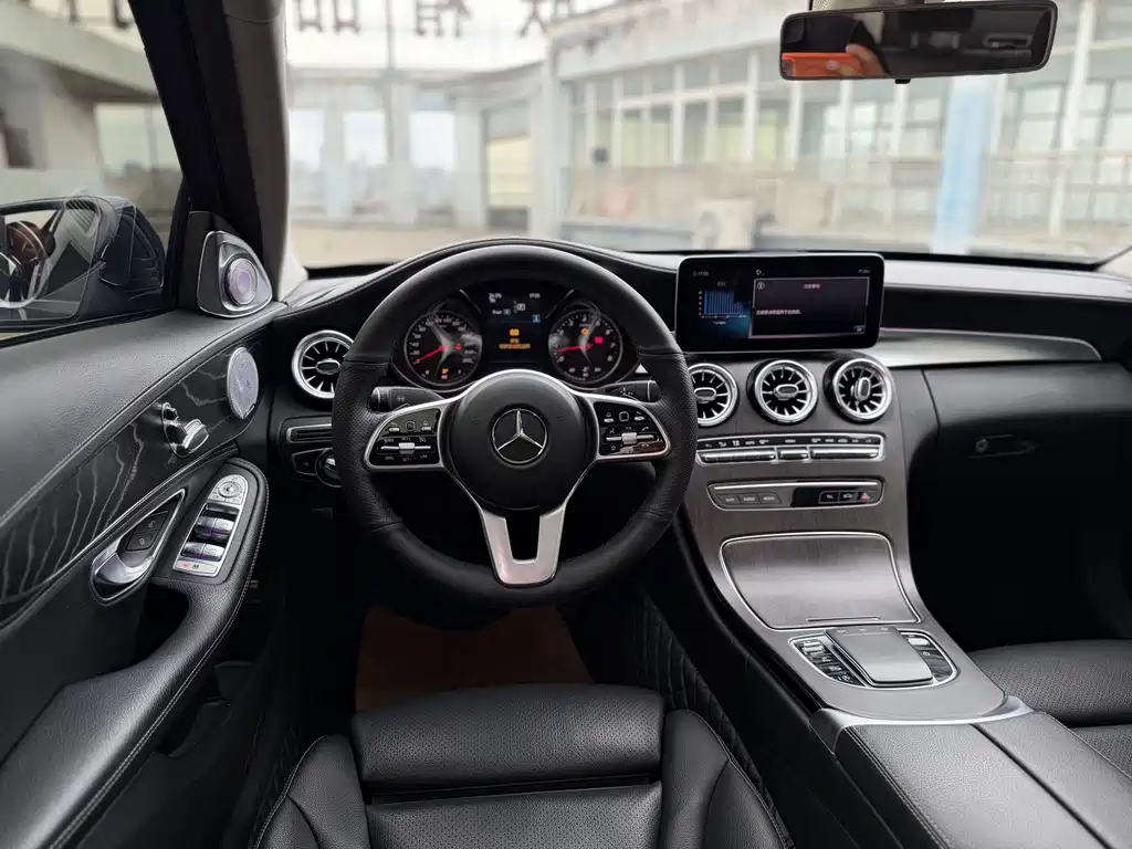 Mercedes-Benz C-Class 2019 — фото 7