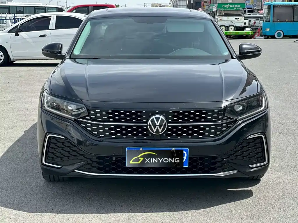 Volkswagen Passat 2021