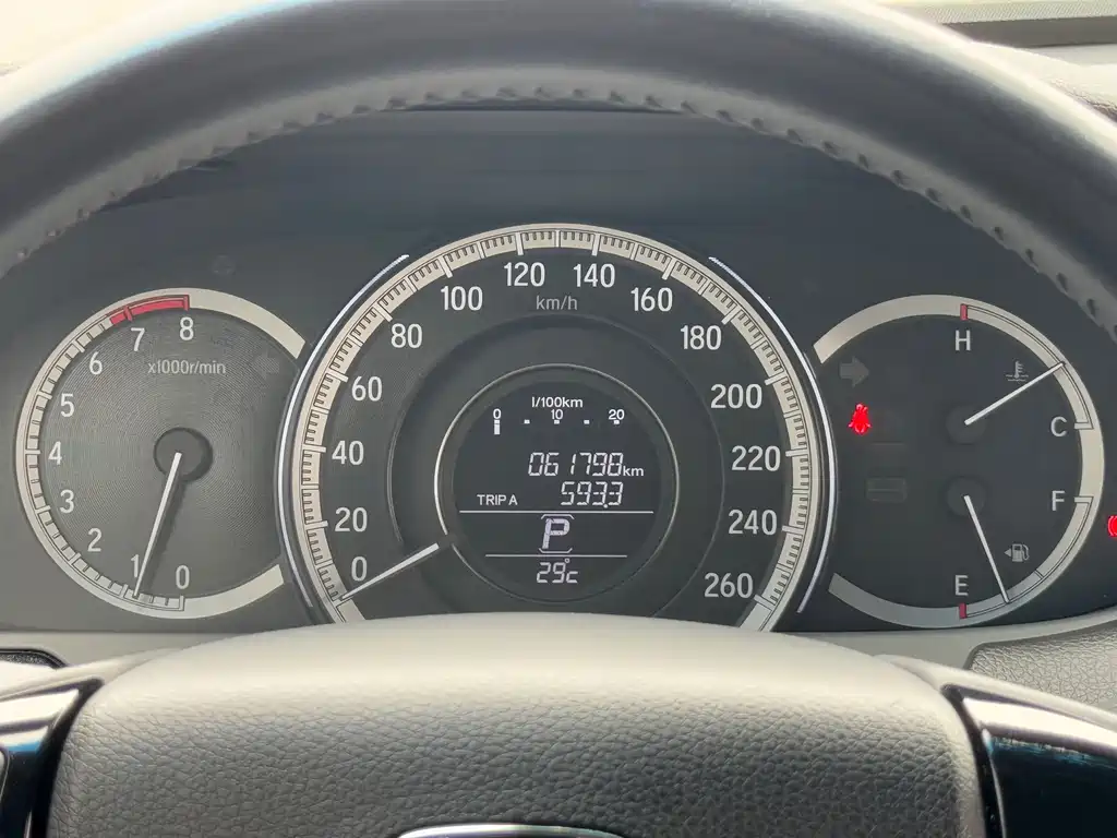 Honda Accord 2017 — фото 13