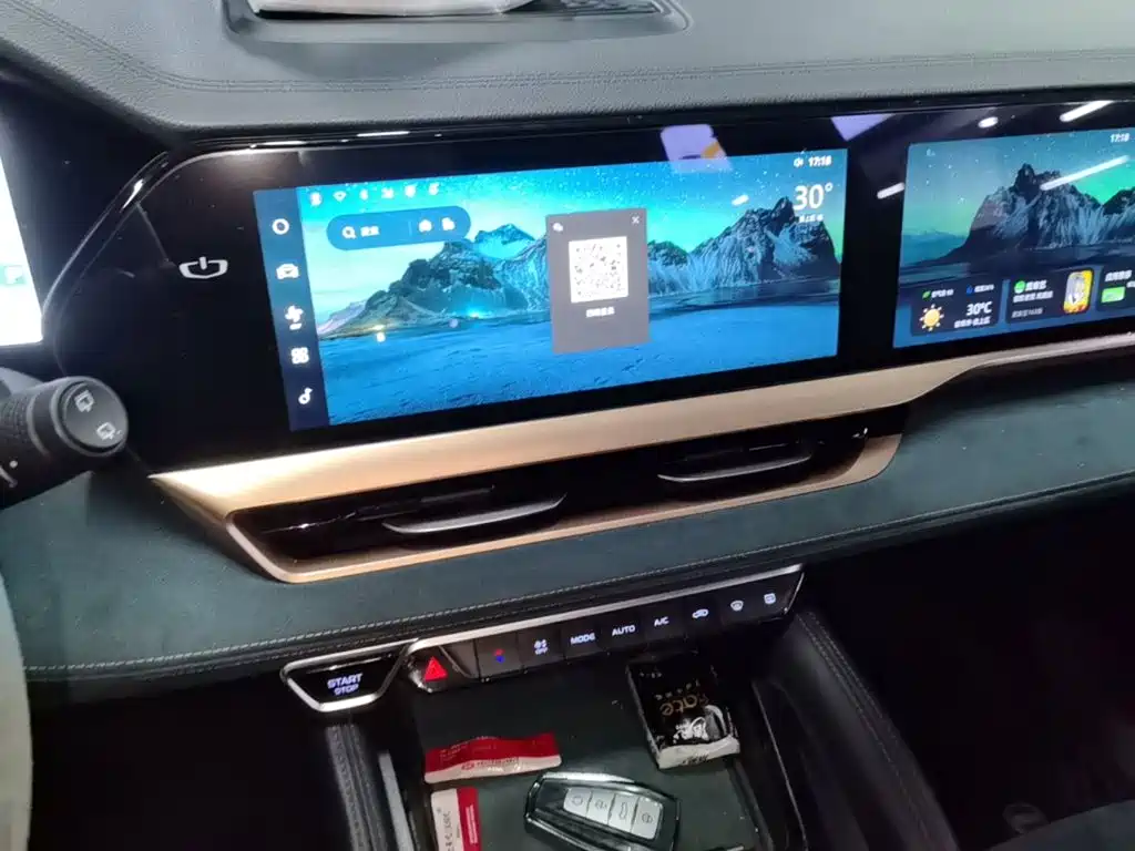 Geely Xingyue L 2022 — фото 13