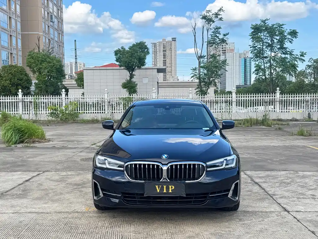 BMW 5 Series 2023