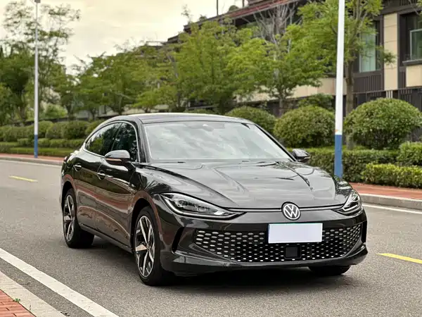 Volkswagen Lamando 2023
