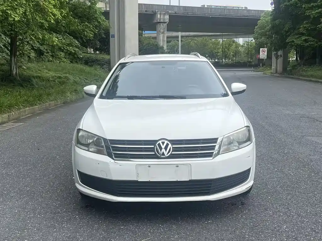 Volkswagen Gran Lavida 2014