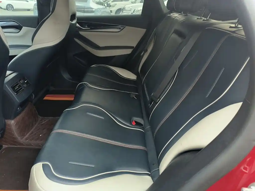 BYD Qin PLUS 2023 — фото 17