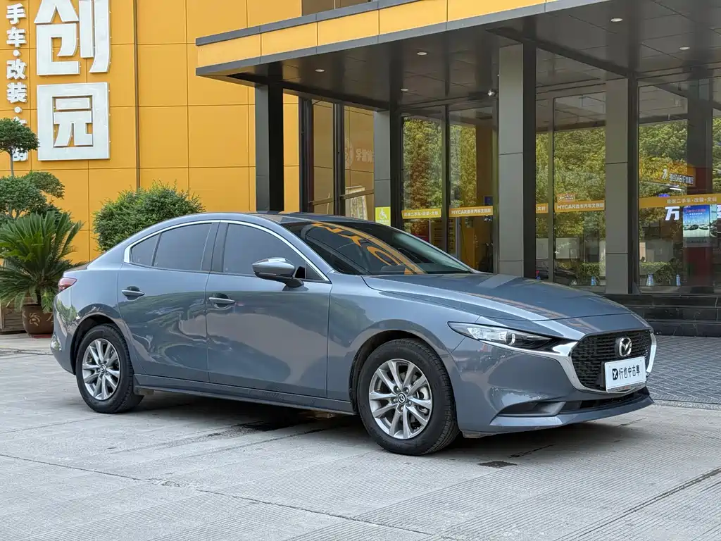 Mazda 3 Angkesela 2023