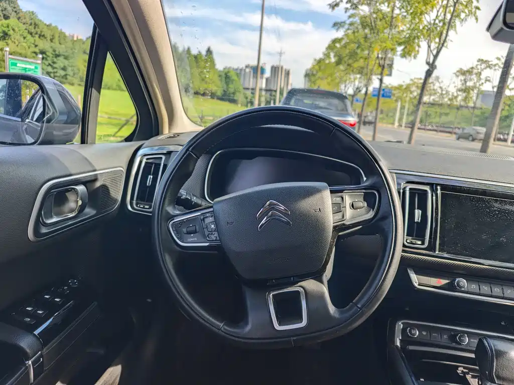 Citroën C6 2018 — фото 15