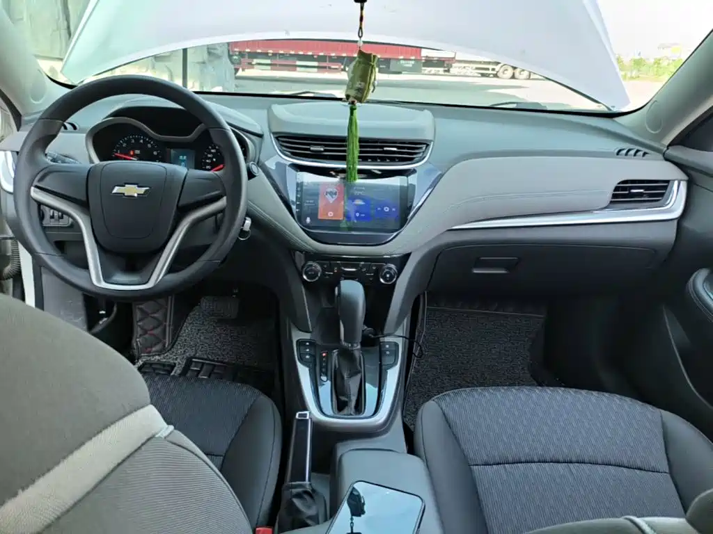 Chevrolet Malibu 2017 — фото 14