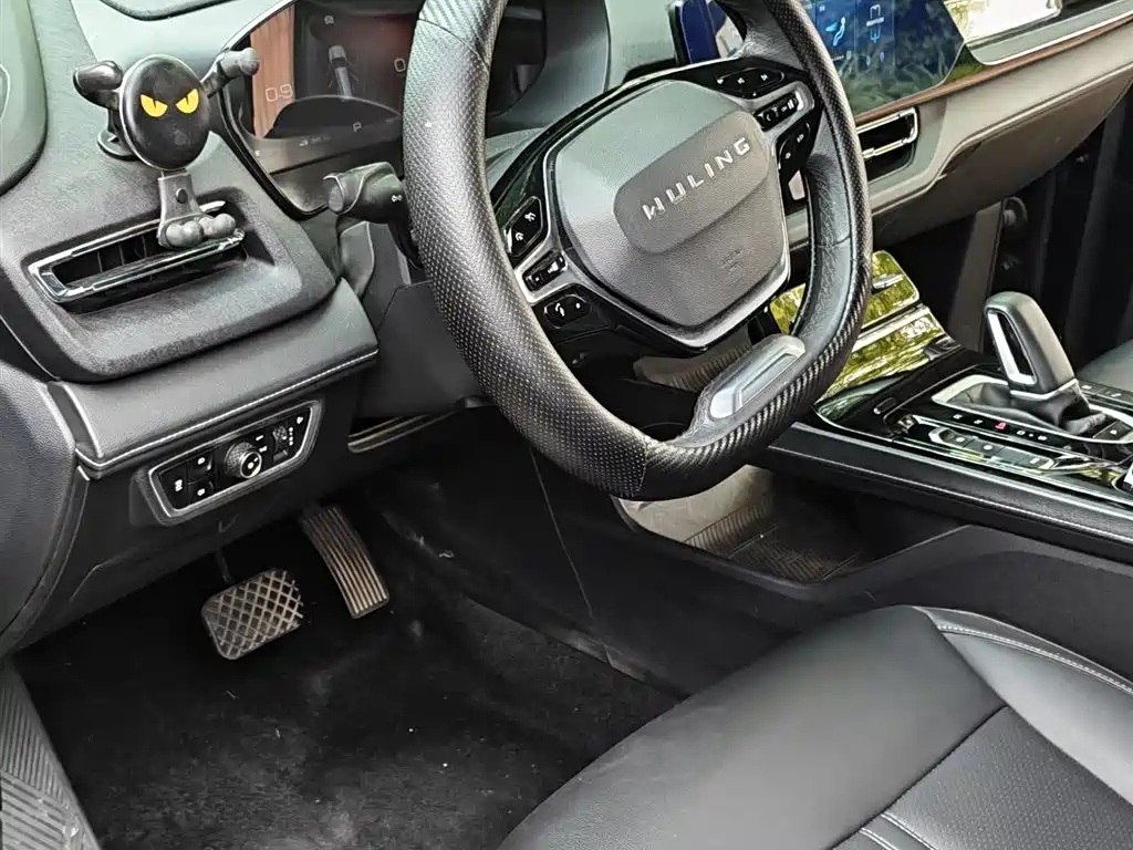 Wuling Victory 2020 — фото 13