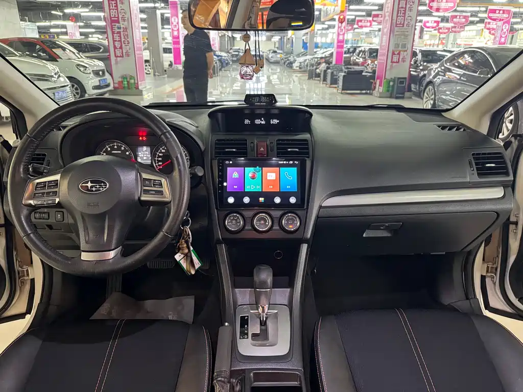 Subaru XV 2013 — фото 22