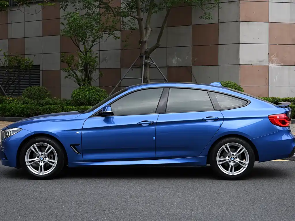 BMW 3 Series GT 2019 — фото 2